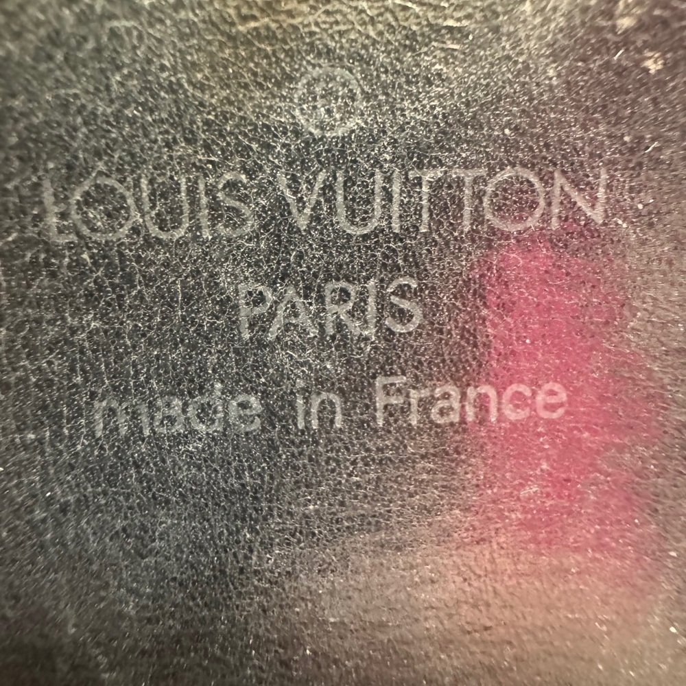 Authentic Epi wallet Black Louis Vuitton Men's - Picture 4 of 10